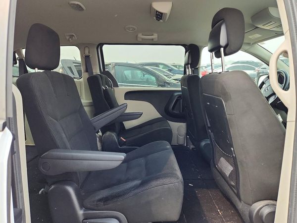 2015 DODGE GRAND CARAVAN SE