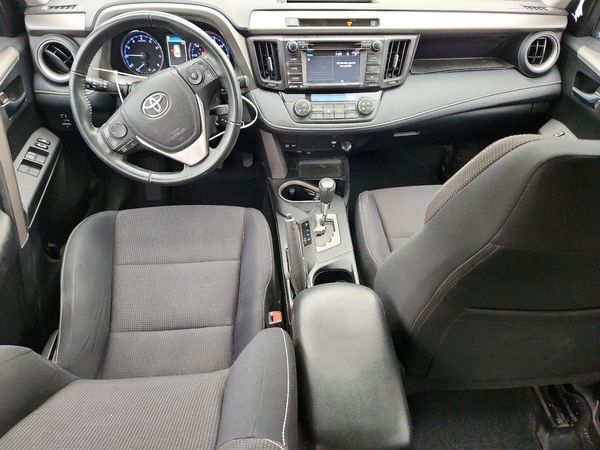 2016 TOYOTA RAV4 XLE (M Grade)