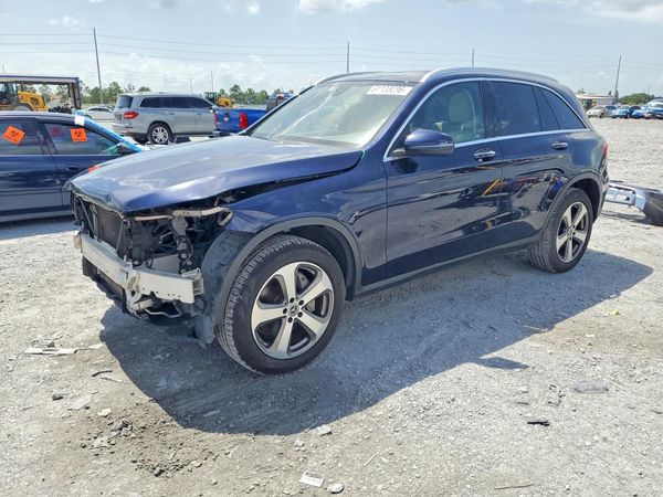 2017 MERCEDES-BENZ GLC GLC300