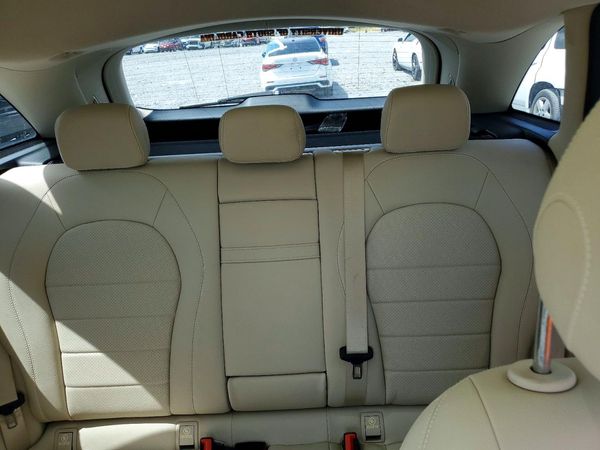 2017 MERCEDES-BENZ GLC GLC300