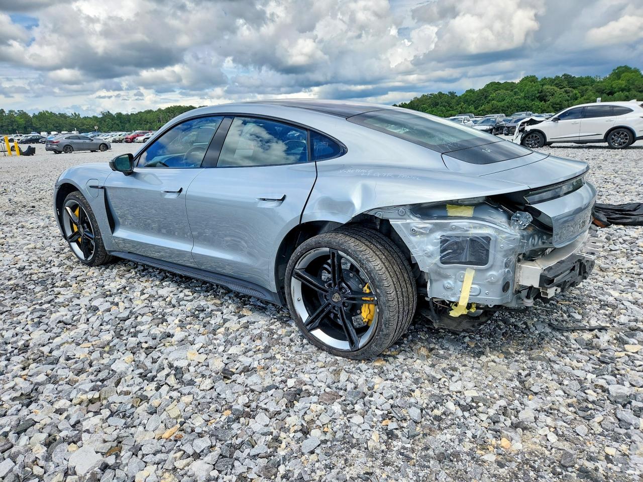 2020 PORSCHE TAYCAN Turbo / Turbo S