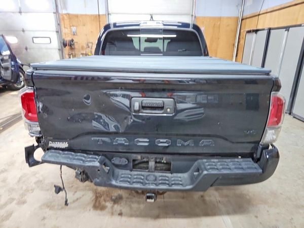 2020 TOYOTA TACOMA DBC SR5