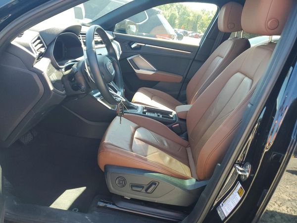 2023 AUDI Q3 S Line quattro Premium
