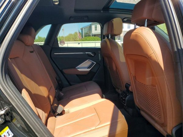 2023 AUDI Q3 S Line quattro Premium