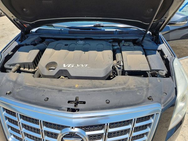 2014 CADILLAC XTS Luxury