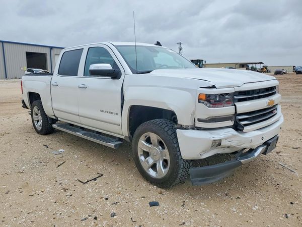 2017 CHEVROLET SILVERADO LTZ