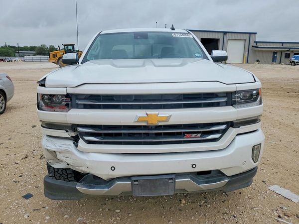 2017 CHEVROLET SILVERADO LTZ