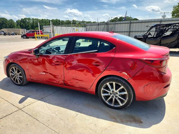 2018 MAZDA 3 Touring