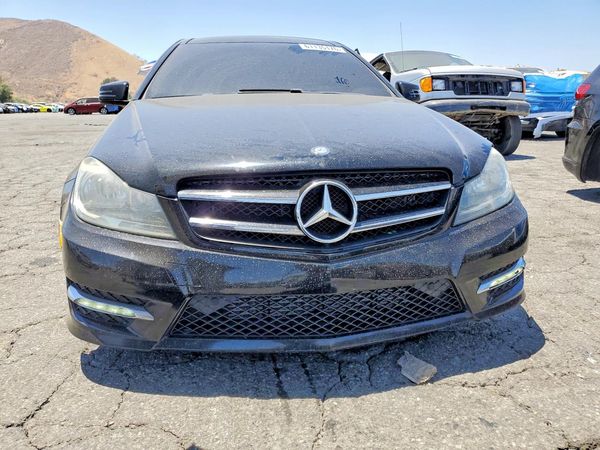 2015 MERCEDES-BENZ C C250