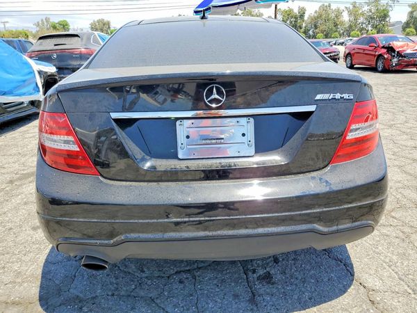2015 MERCEDES-BENZ C C250