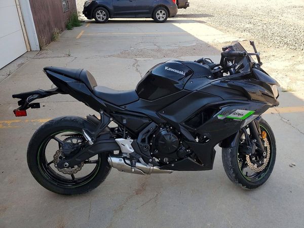 2025 KAWASAKI EX650