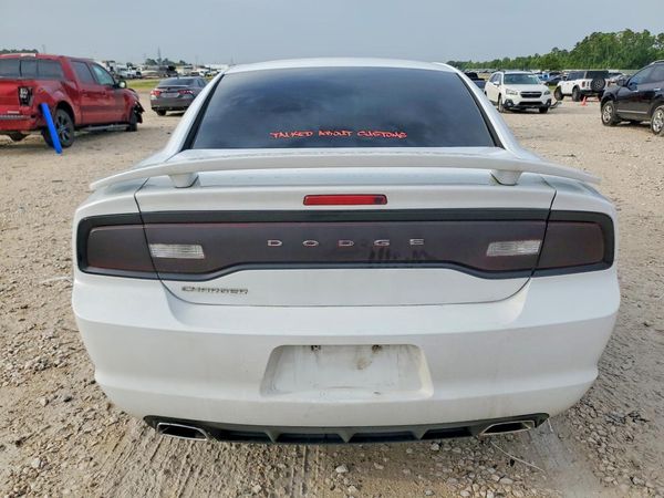 2014 DODGE CHARGER SE