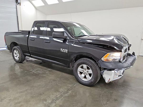 2018 RAM 1500 ST