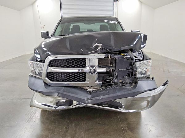2018 RAM 1500 ST