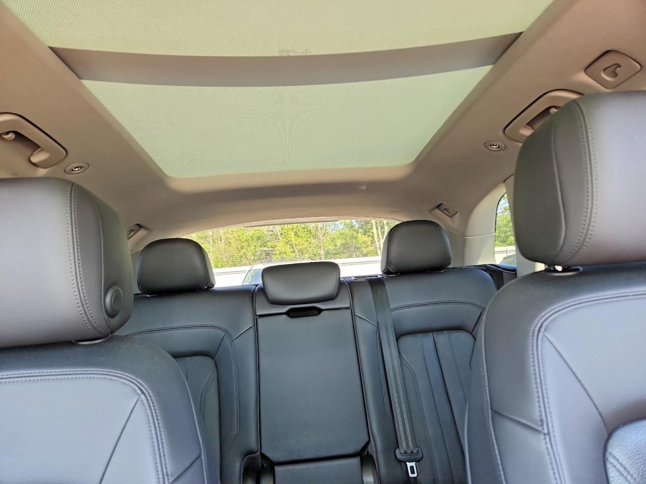 2018 AUDI Q5 quattro Premium Plus