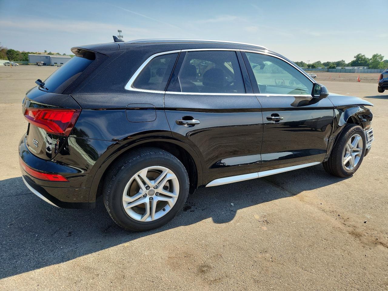 2018 AUDI Q5 quattro Premium Plus