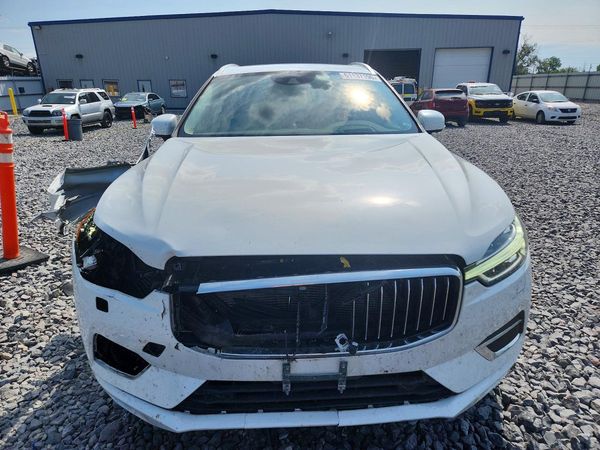 2020 VOLVO XC60 Inscription