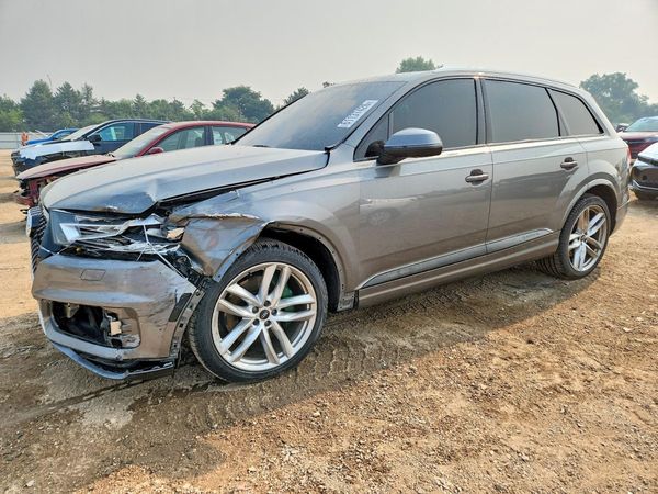 2017 AUDI Q7 quattro Prestige