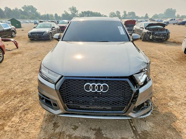 2017 AUDI Q7 quattro Prestige