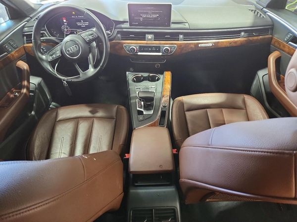 2017 AUDI A4 quattro Premium Plus