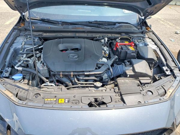 2023 MAZDA 3 Preferred Package