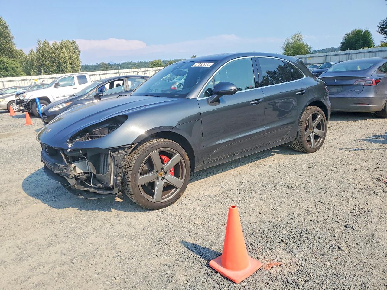 2017 PORSCHE MACAN