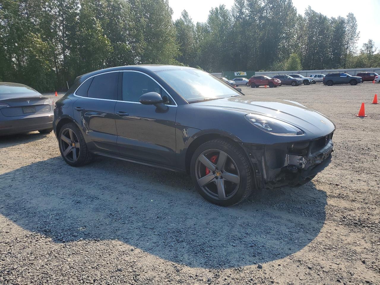 2017 PORSCHE MACAN