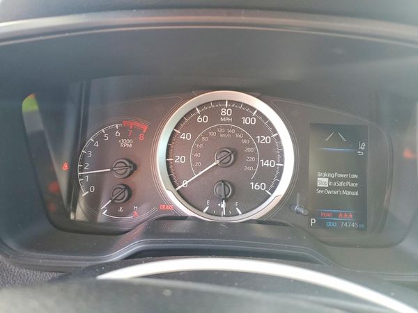 2022 TOYOTA COROLLA