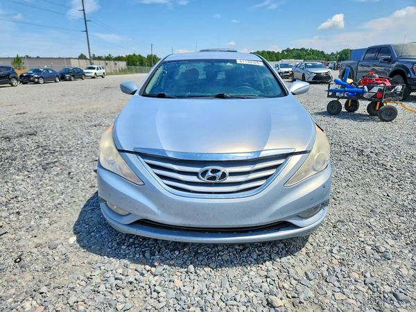 2013 HYUNDAI SONATA GLS/ GLS Popular
