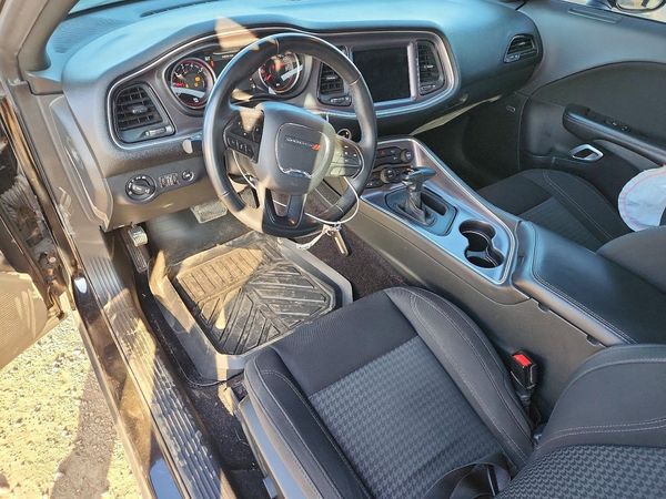 2017 DODGE CHALLENGER