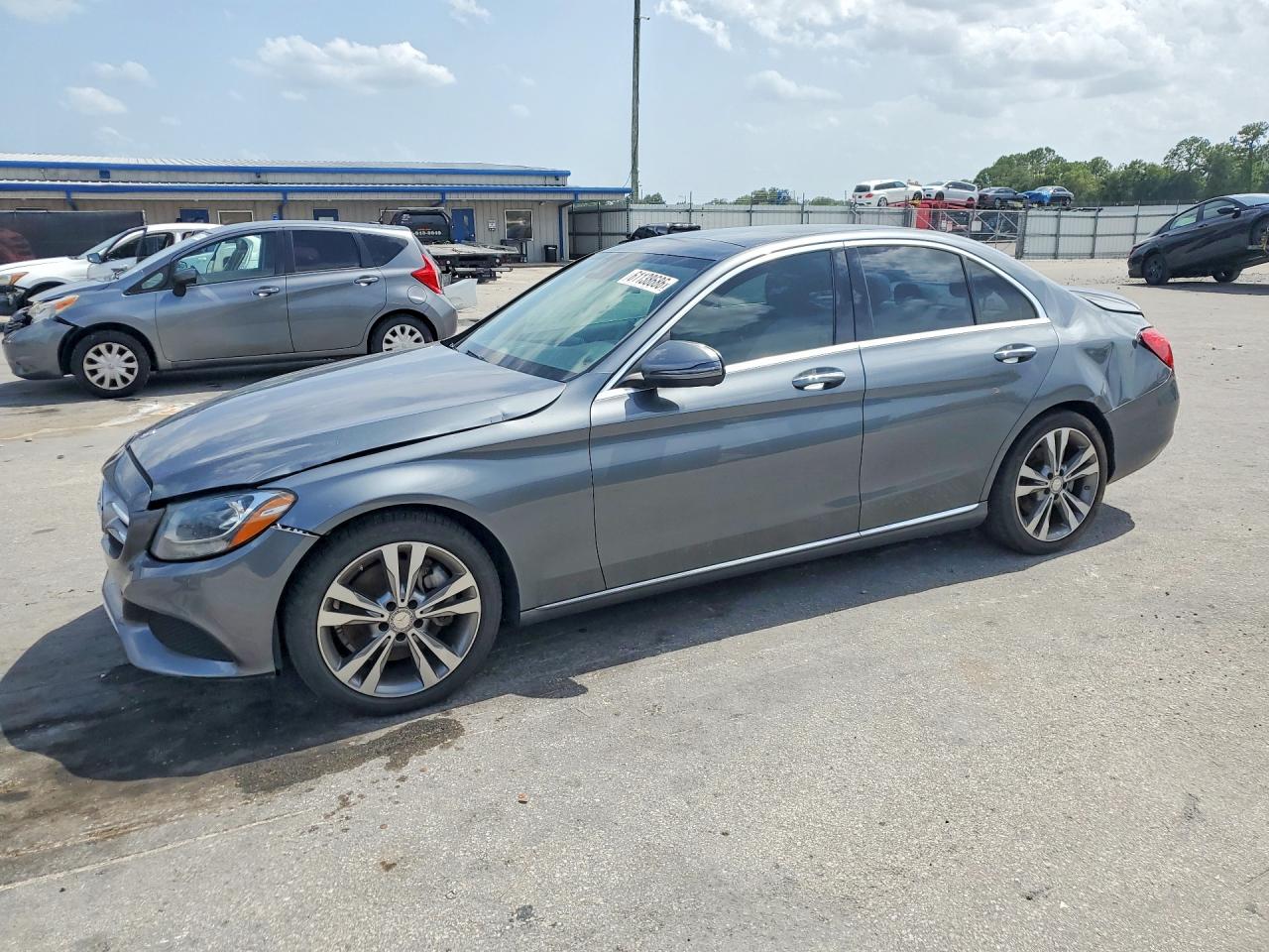 2017 MERCEDES-BENZ C C300