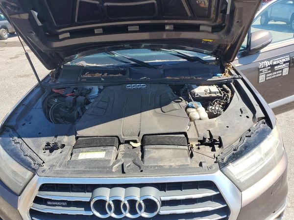 2017 AUDI Q7 quattro Prestige