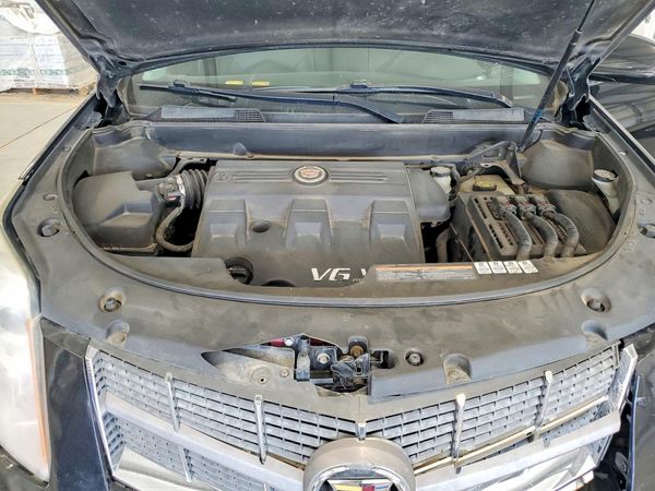 2013 CADILLAC SRX Luxury