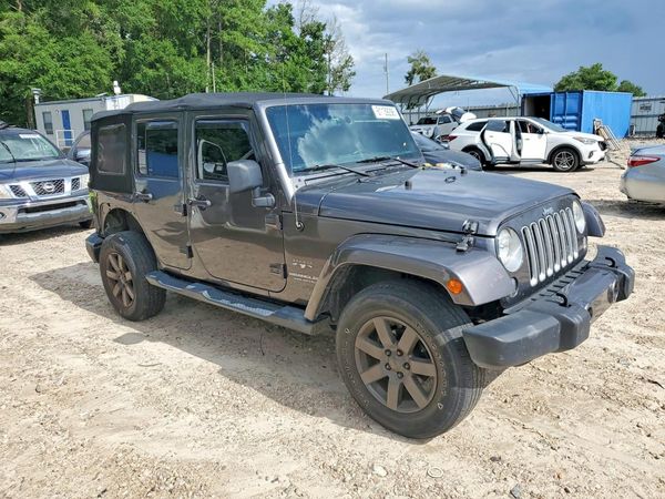 2016 JEEP WRANGLER UNLIMITED SAHARA 4X4