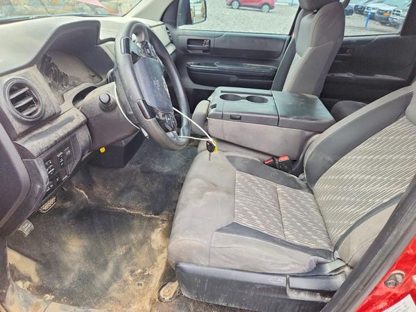 2018 TOYOTA TUNDRA SR/SR5