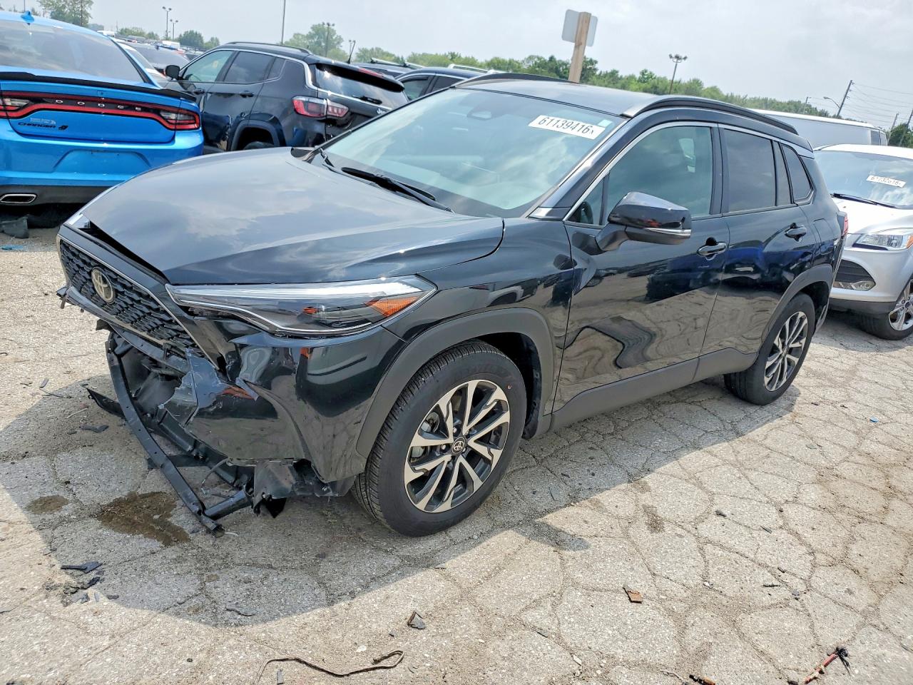 2024 TOYOTA COROLLA CROSS XLE