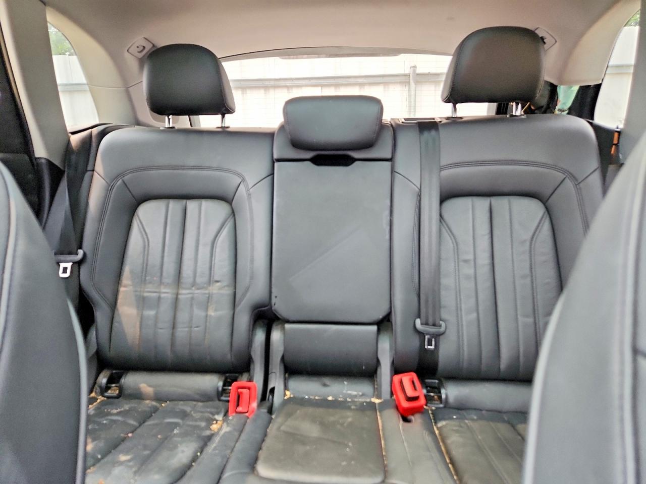 2018 AUDI Q5 quattro Premium Plus