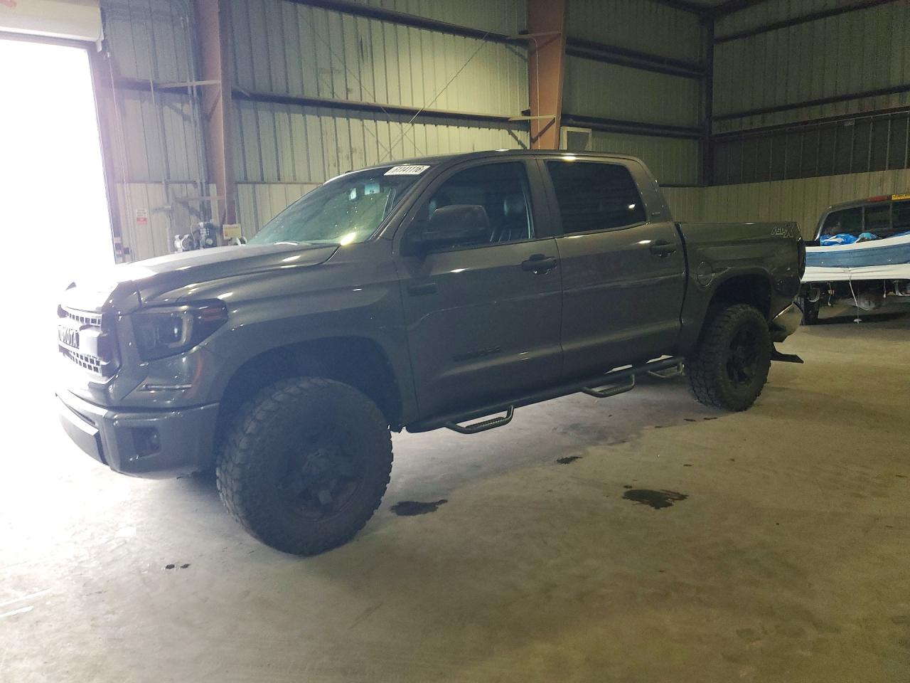 2015 TOYOTA TUNDRA SR5 Grade