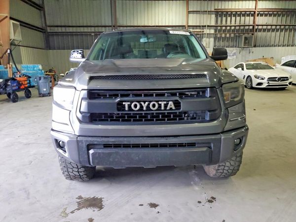 2015 TOYOTA TUNDRA SR5 Grade