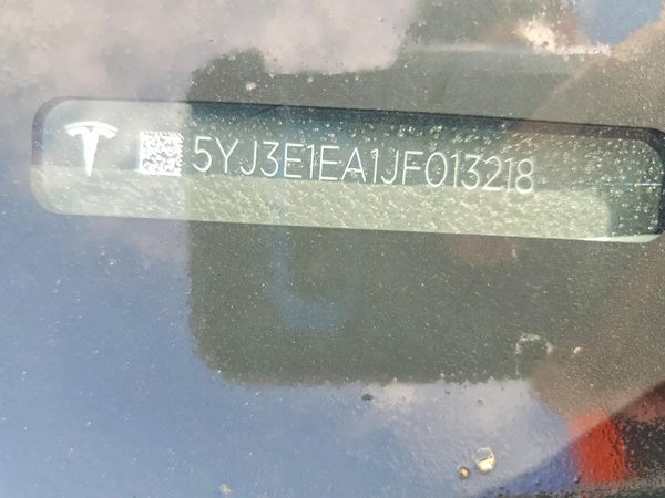 2018 TESLA MODEL 3