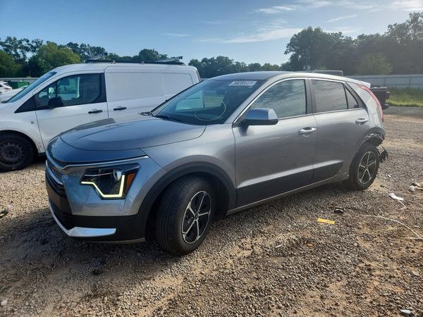 2026 KIA NIRO LX