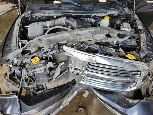 2018 RAM 1500 SLT CREW CAB 4X4