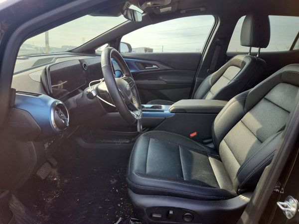 2024 CHEVROLET EQUINOX 2LT — DENT