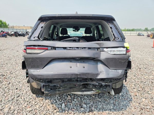 2022 JEEP GRAND CHEROKEE LAREDO 4X4
