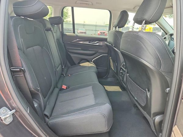 2022 JEEP GRAND CHEROKEE LAREDO 4X4