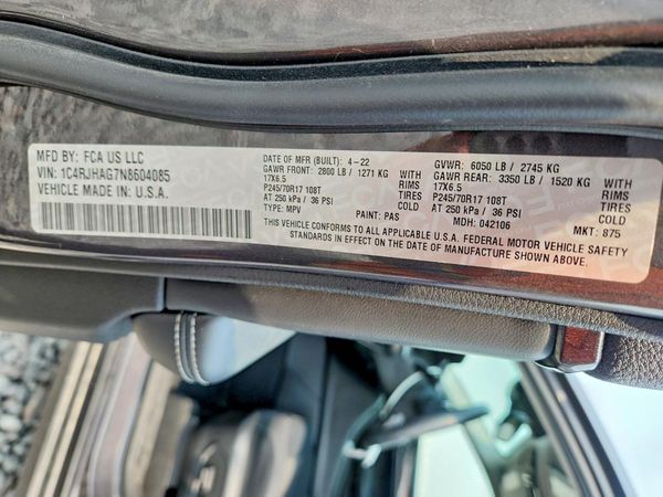 2022 JEEP GRAND CHEROKEE LAREDO 4X4