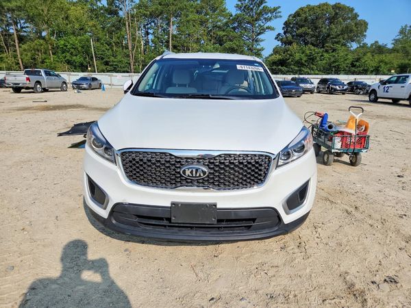 2017 KIA SORENTO L, LX
