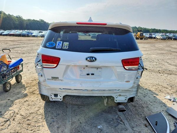 2017 KIA SORENTO L, LX