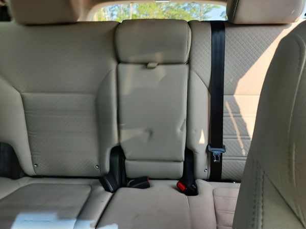 2017 KIA SORENTO L, LX