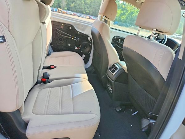 2017 KIA SORENTO L, LX